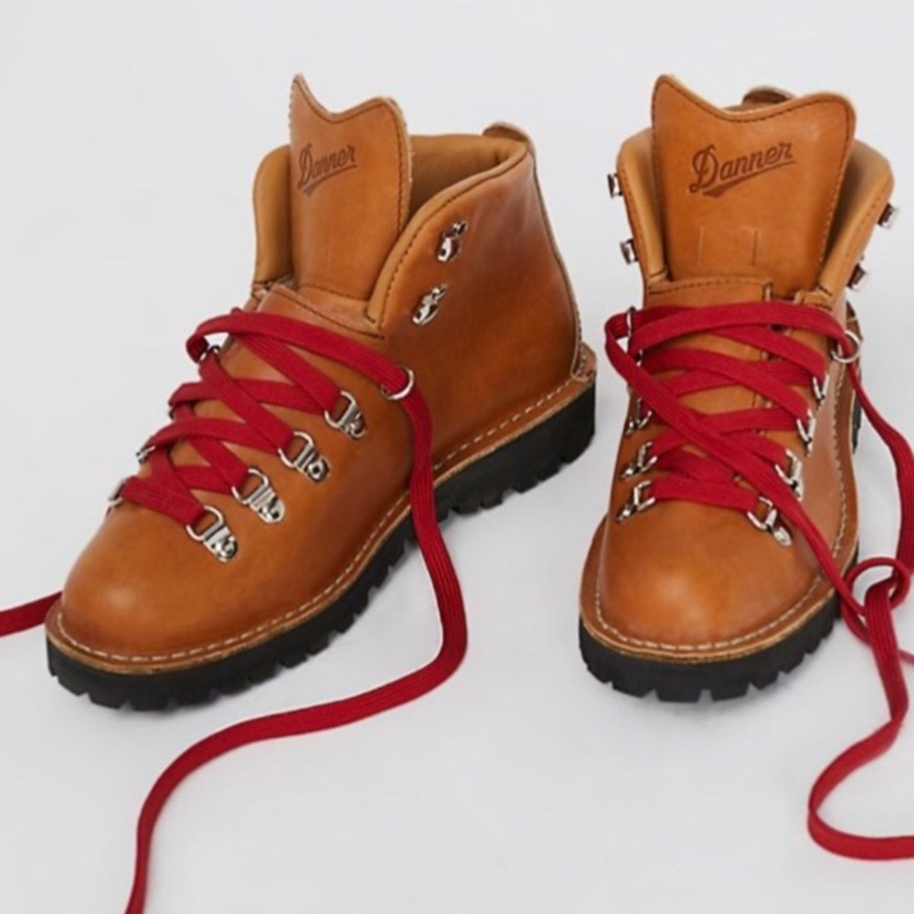 DANNER Cascade Mountain Hiker BOOTS Tan 8 8.5 10